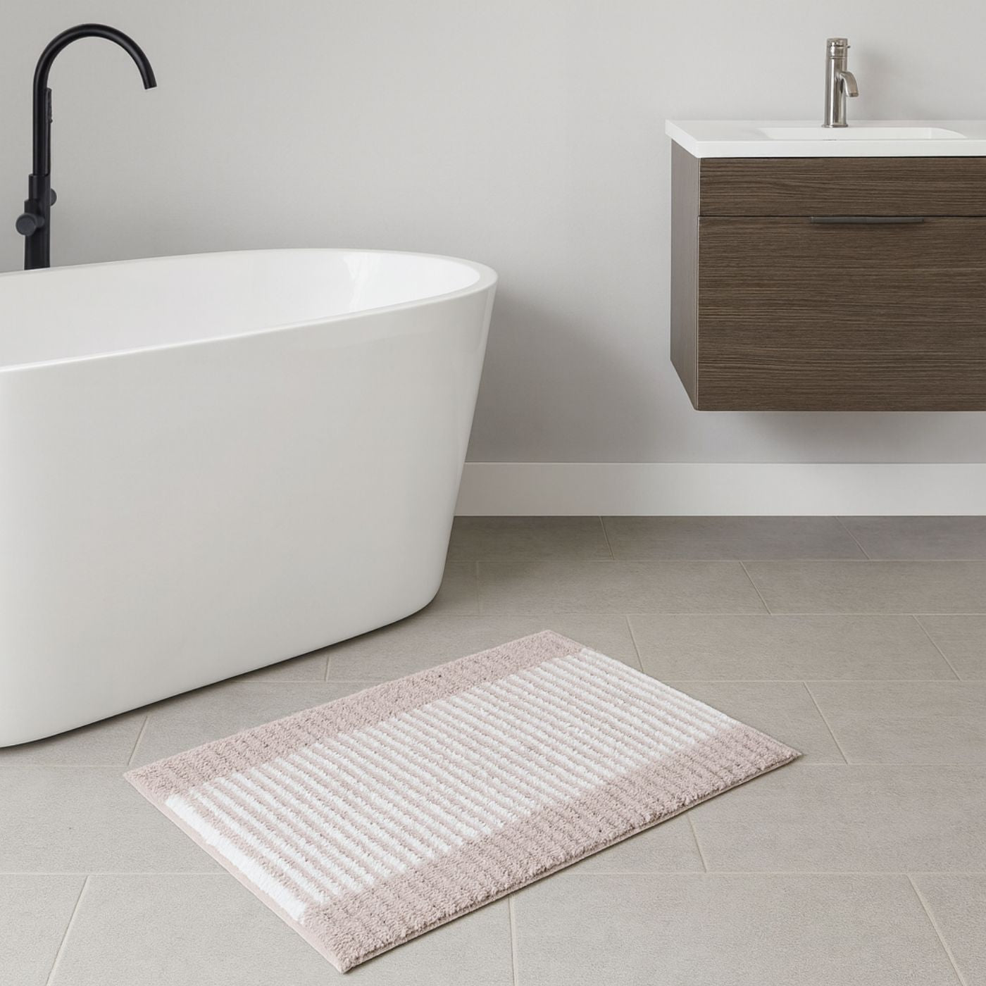 Textured Stripe Microfiber Bath Mat