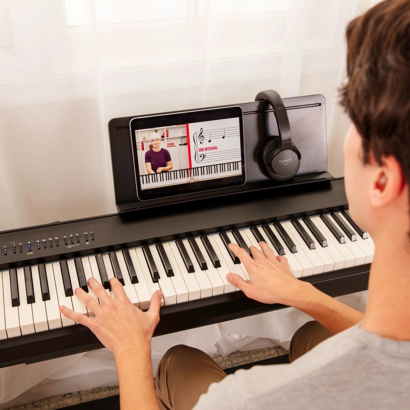Ensemble piano numérique Roland FRP Nuvola