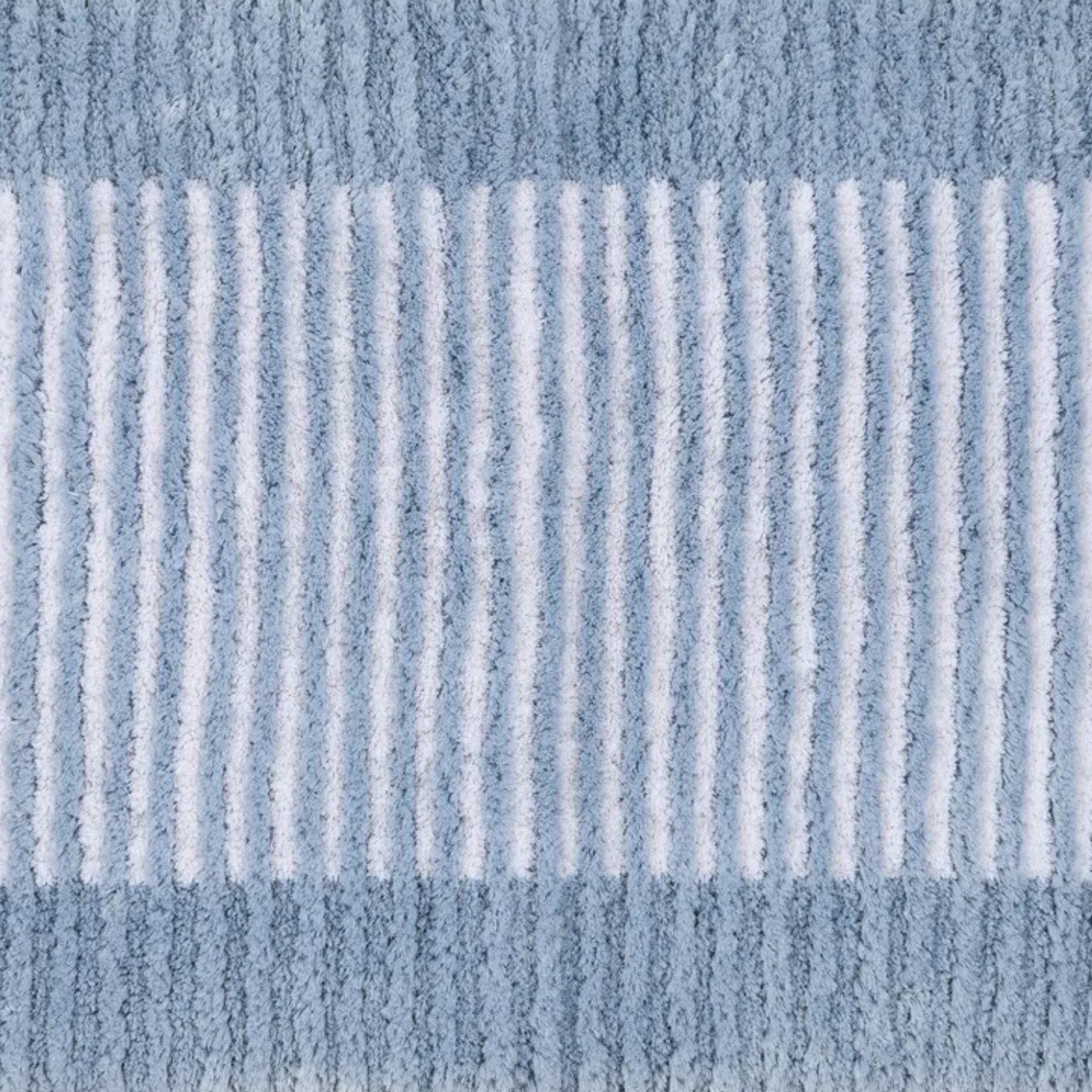 Textured Stripe Microfiber Bath Mat