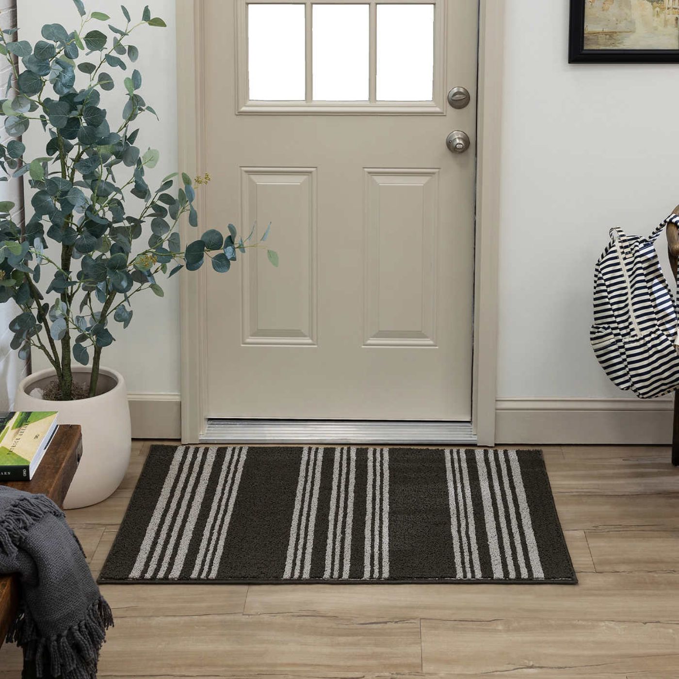 New Generation Accent Rug