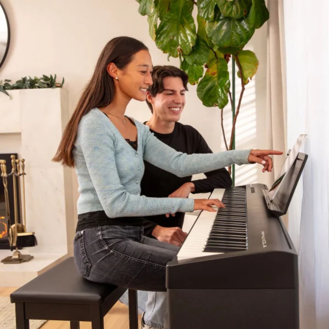 Ensemble piano numérique Roland FRP Nuvola